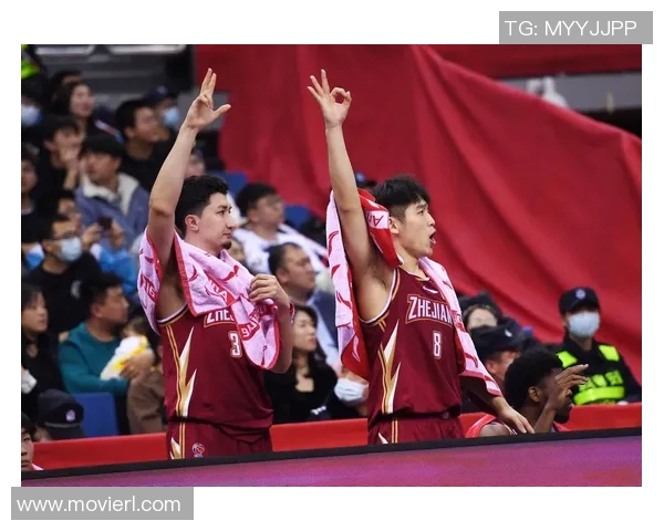 埃沃洛精彩助攻助力浙江队赢得关键比赛展现团队合作精神